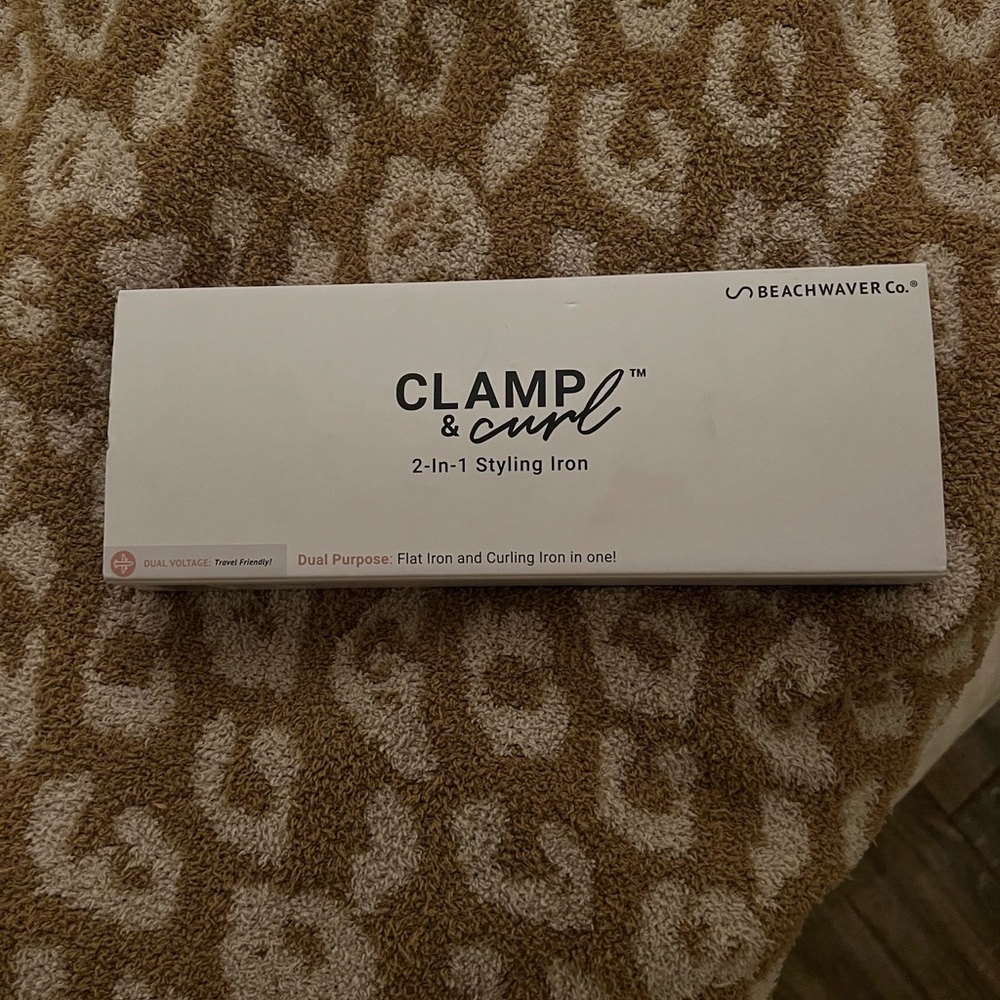 Beachwaver clamp & curl BNIB